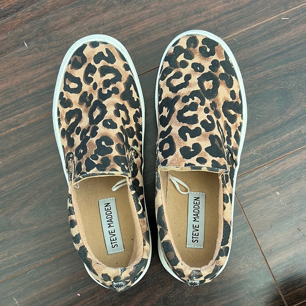 Steve Madden loafers